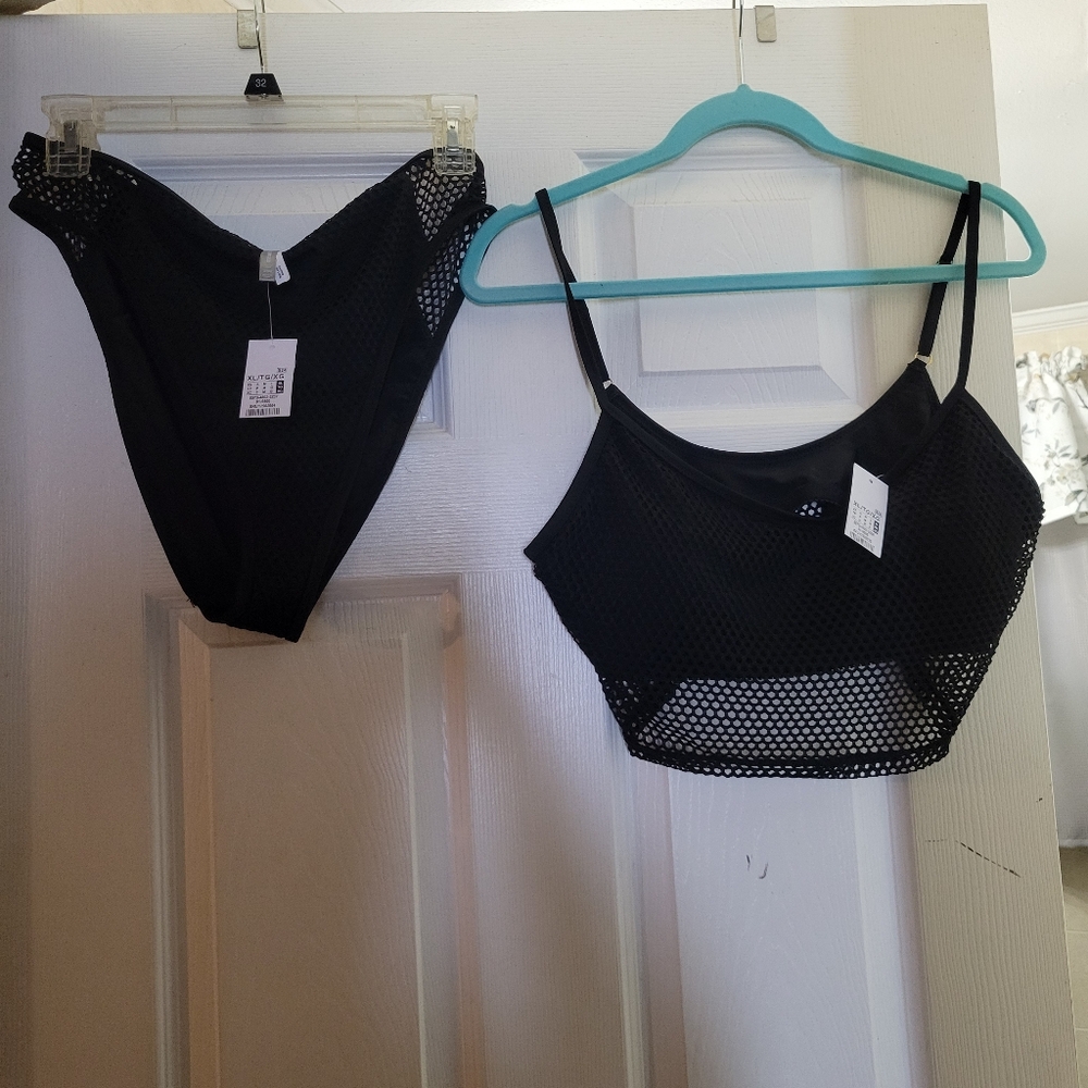 Refuge black bikini set, with fishnet details/cut outs size XL NWT - Picture 2 of 12